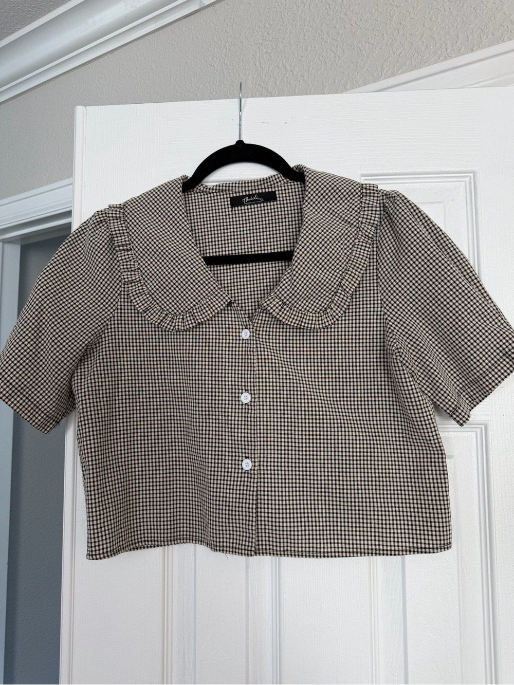Checked Peter Pan Collar Button-Front Blouse - Black & White